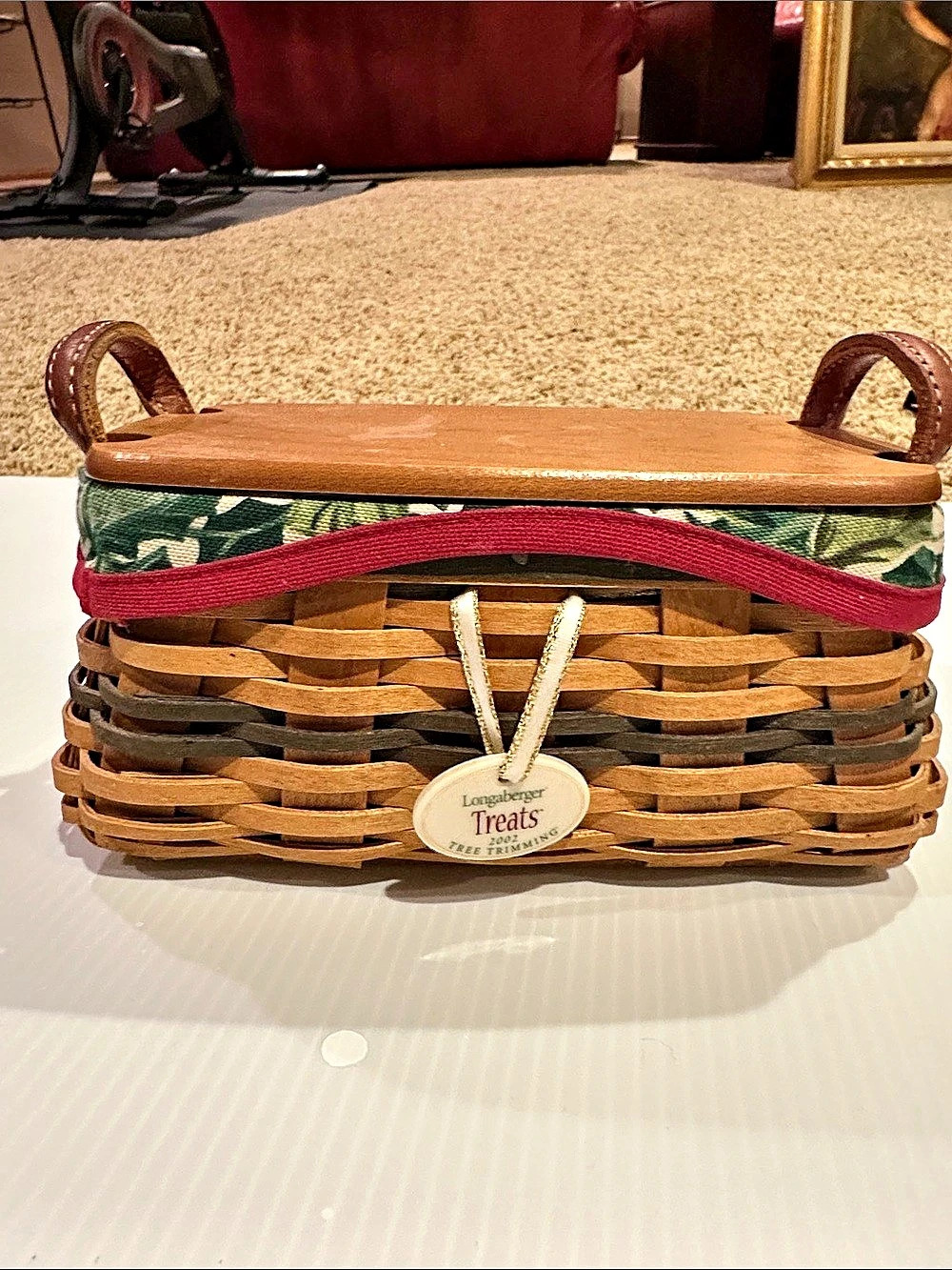 Longaberger 2002 Treats Tree Trimming Basket Brown & Green